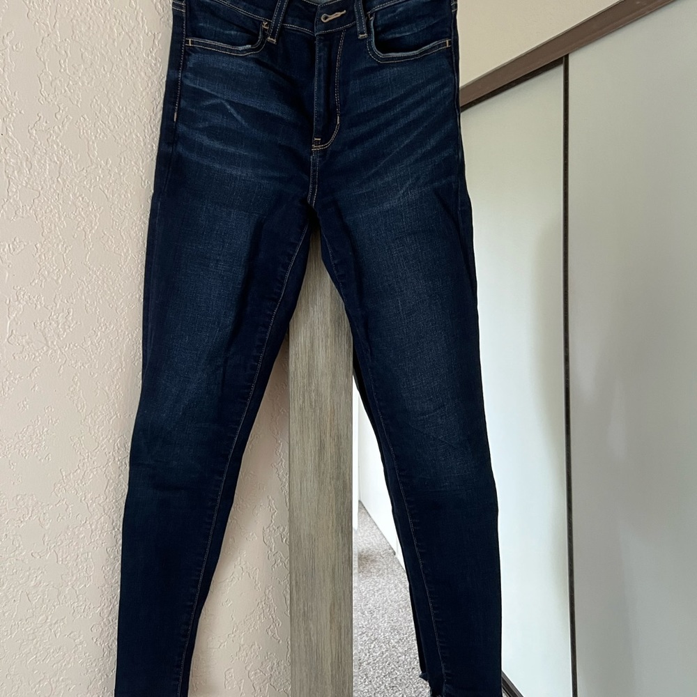 American Eagle skinny super stretch jeans size 4